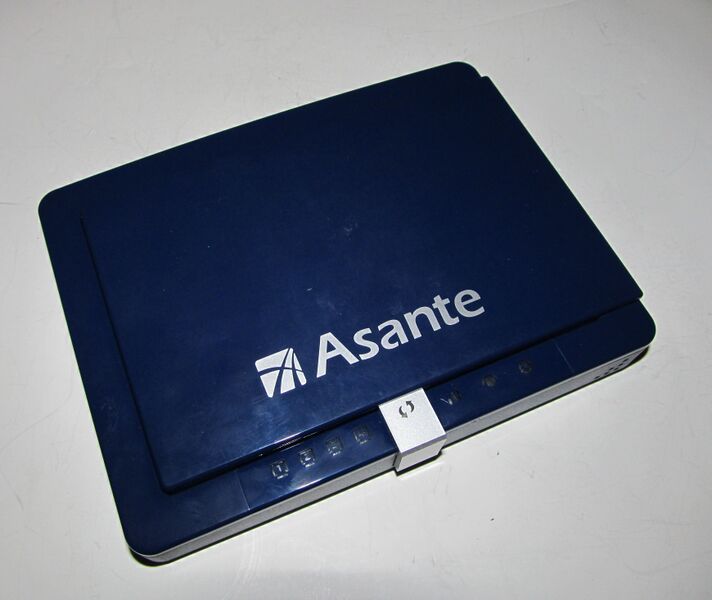 File:Asante SmartHub AWRT-300N angled.jpg