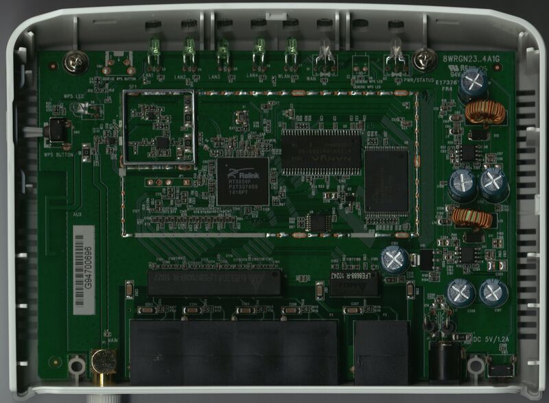 File:Keebox W150NR board top.jpg