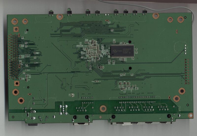 File:DIR-615 rev A1 board bot.jpg