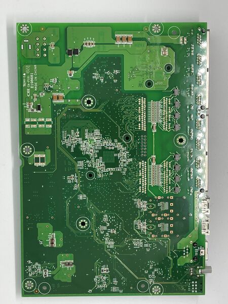 File:Edge-corE ECS2100-10P Bottom.jpeg