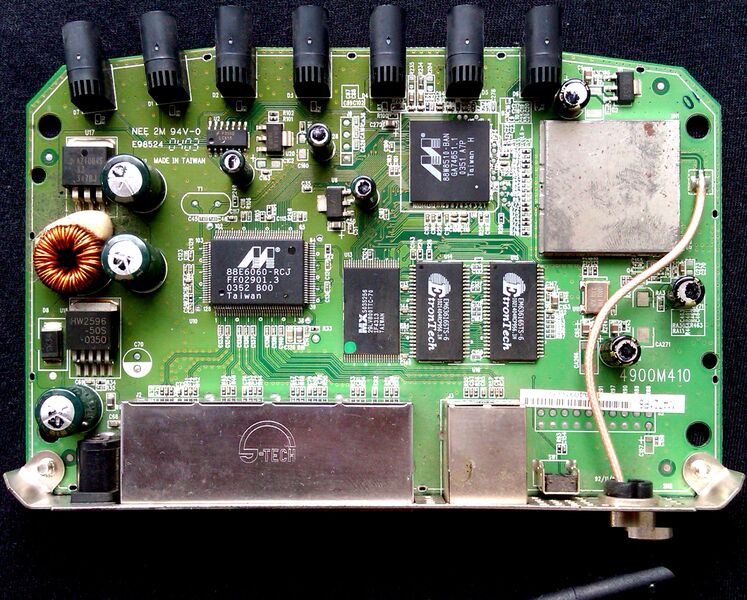 File:Netgear-WGR614v4-Board-Top.jpg