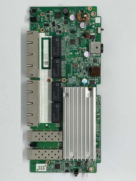 File:ZyXEL GS1900-10HP Top.jpeg