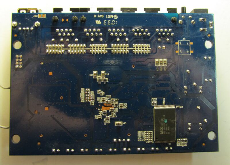 File:Pronto Wavespot board bot.jpg