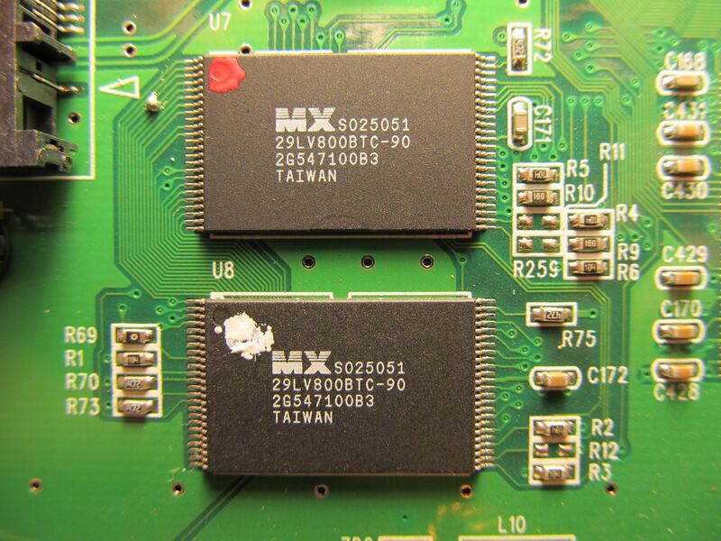 File:D-Link DI-624 rev A1 Flash.jpg