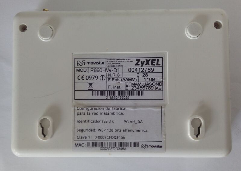 File:P660hwd1-whitecase-bottom.jpg