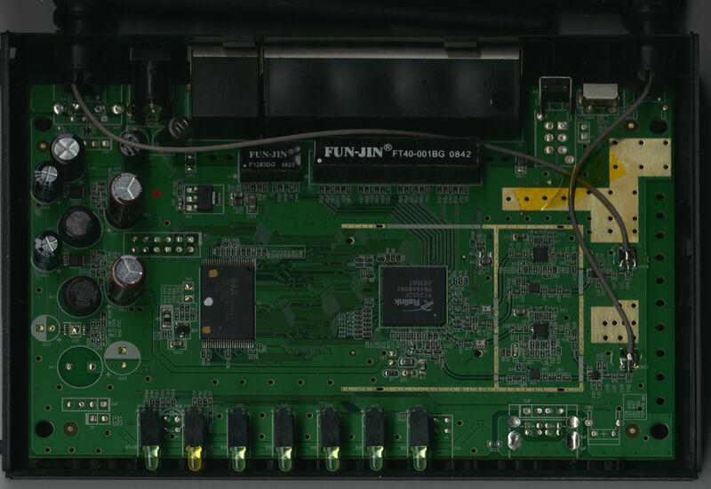File:Intellinet BR-6425n board top.jpg